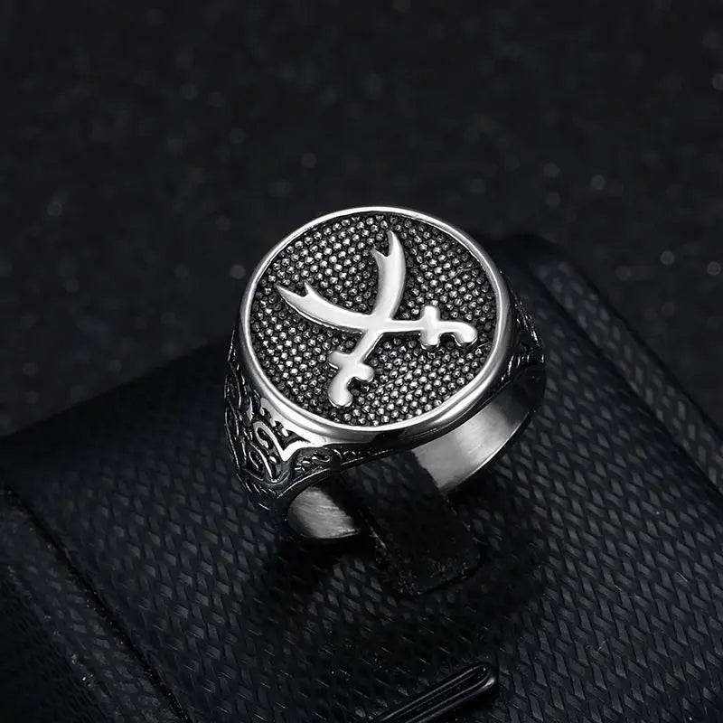 Nexovora™ Heritage Cross Stainless Steel Ring – Silver Edition for Men