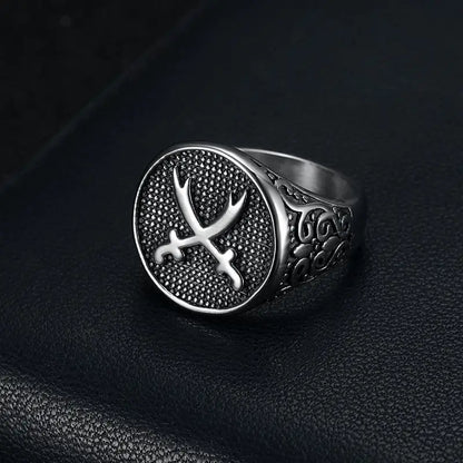 Nexovora™ Heritage Cross Stainless Steel Ring – Silver Edition for Men