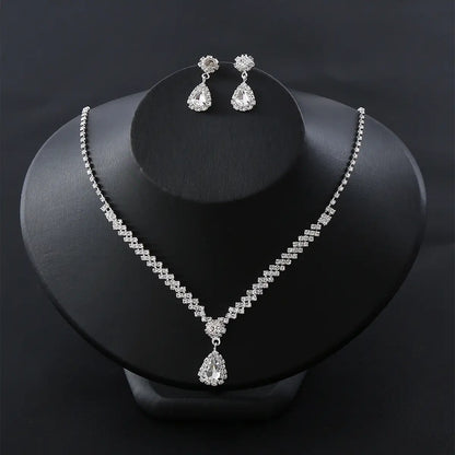 Nexovora™ Royale Brilliance Bridal Necklace – Diamond-Inspired Wedding Edition